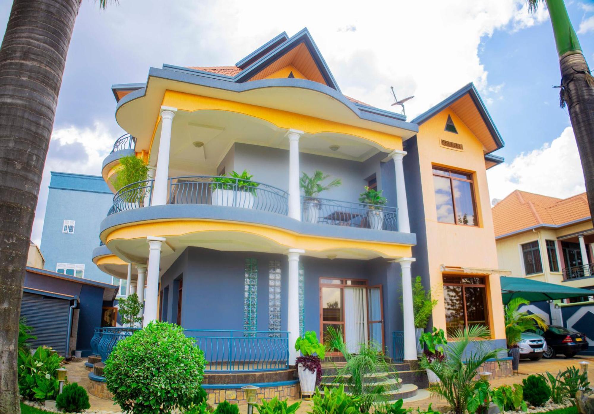 The Vibrant Lodge Gacuriro คิกาลี ภายนอก รูปภาพ